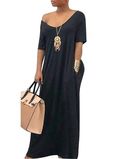 Women's Maxi Dress - Short Sleeves / Side Pockets